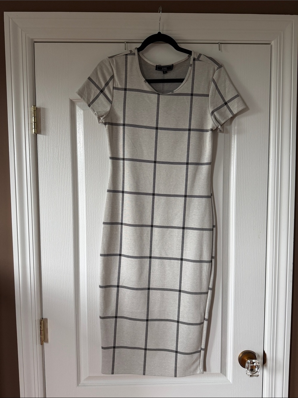 Vibe Midi Dress with Gray Windowpane